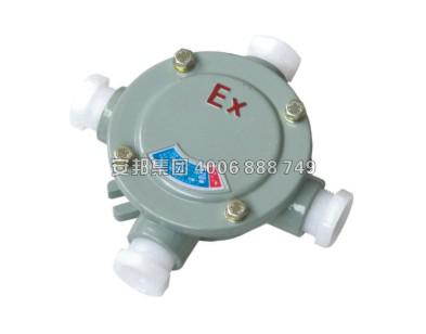 电伴热防爆铝制接线盒(图1) 电伴热防爆铝制接线盒(图1)